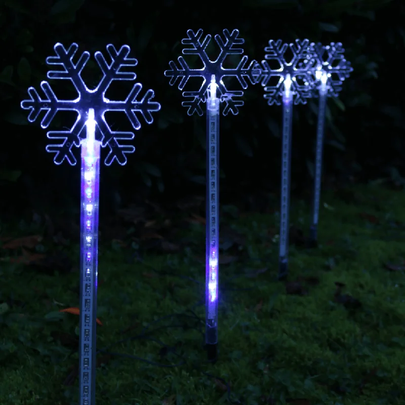 4 Snowflake Christmas Pathway Outdoor Garden Lights Stakes